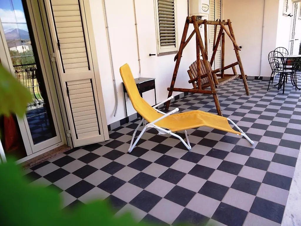 Ciuscia Bed & Breakfast Calatabiano Italy