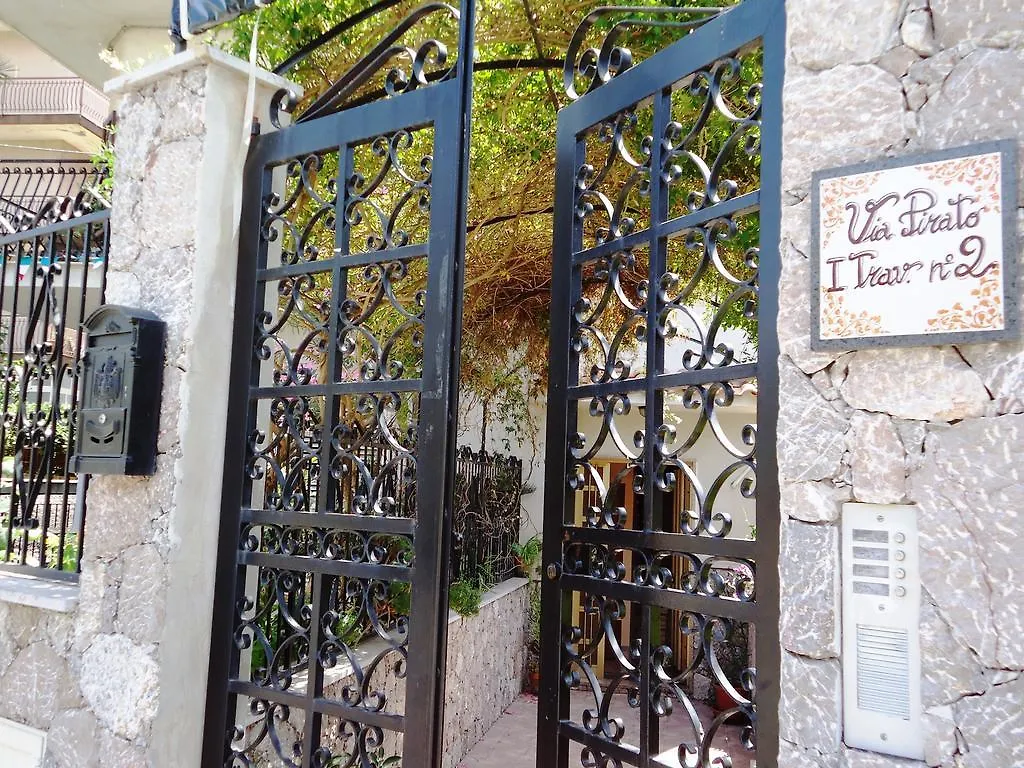Ciuscia Bed & Breakfast Calatabiano Italy
