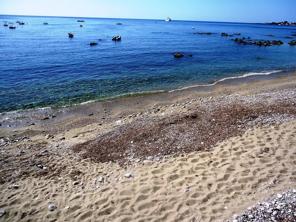 Ciuscia Bed & Breakfast Calatabiano